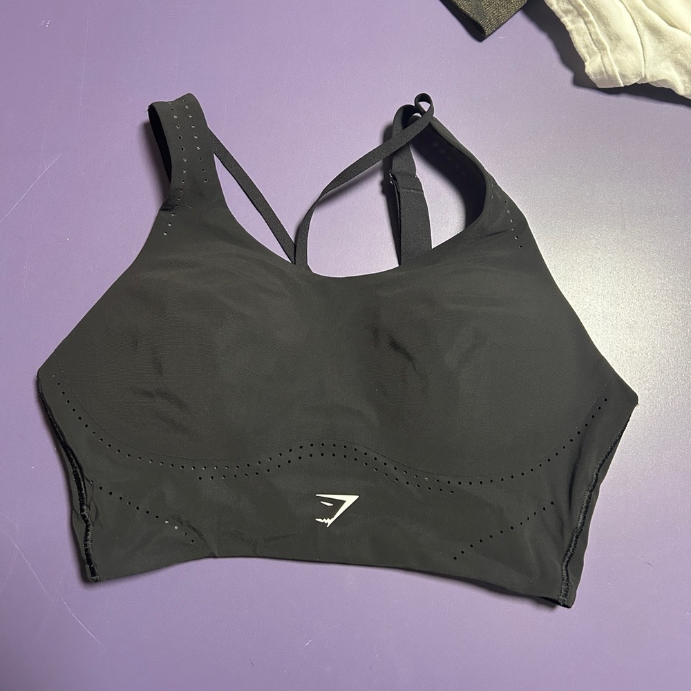 Gymshark Bundle! - image 5